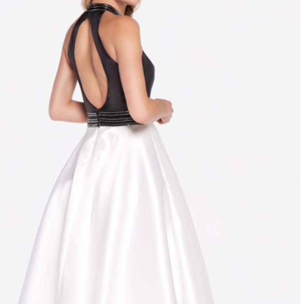 Brand new Ball gown Prom Dress - Picture 2 of 4